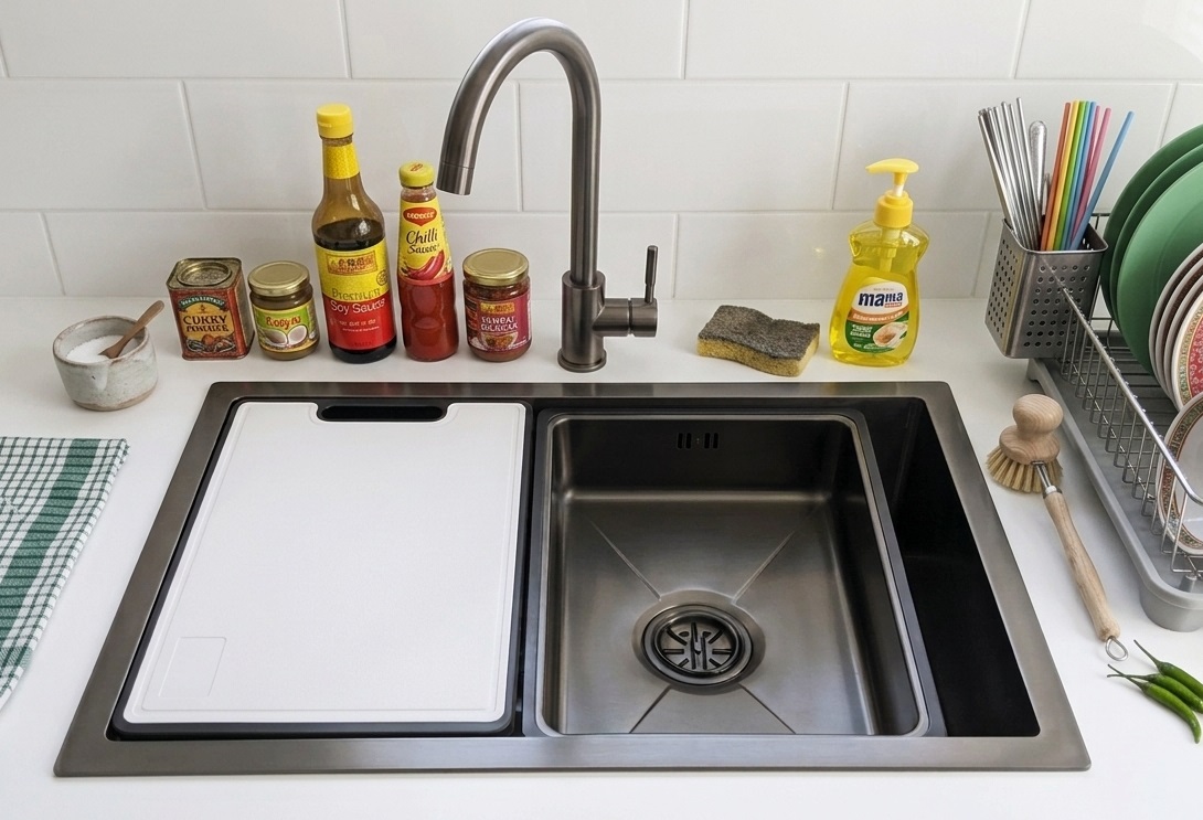 BATHAR Stainless Steel Workstation Kitchen Sink KS-6045NHC GM