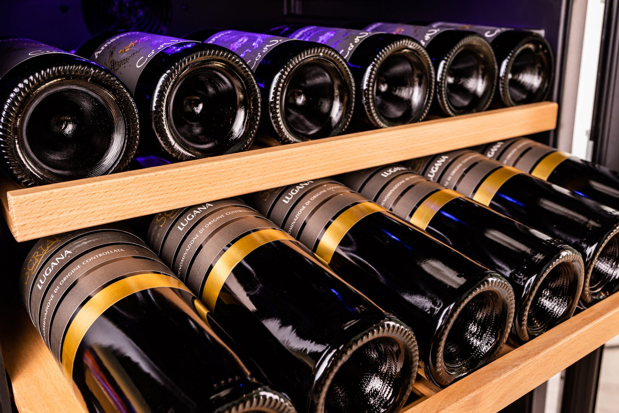 Chateau 34 Bottles Wine Cooler CW-343ES-AT view 3